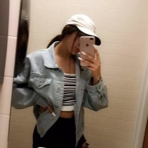 Meet your Posher, Natalie